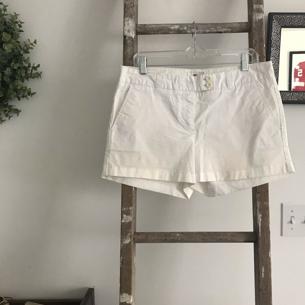 White Vineyard Vines Shorts